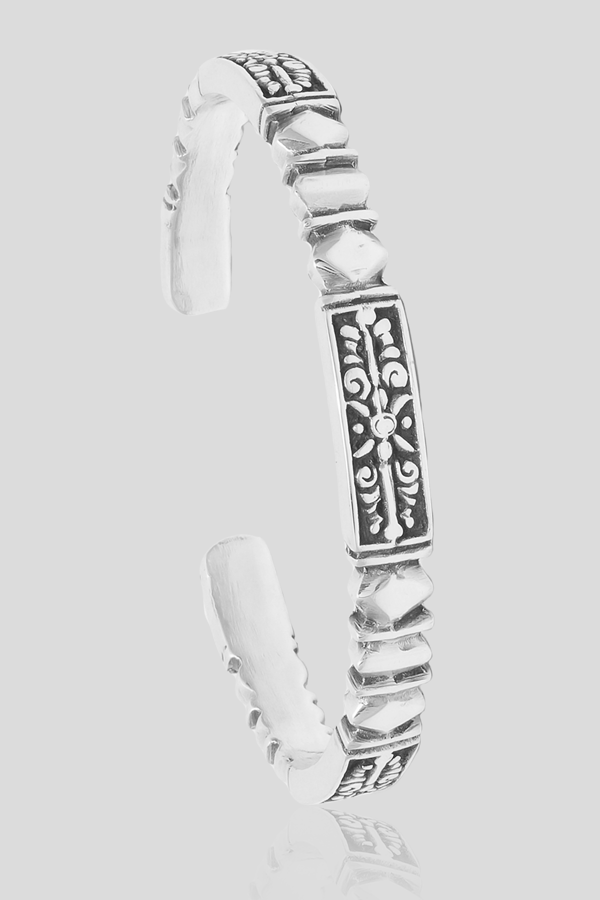 MBL-052